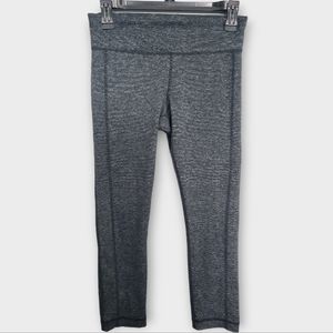 Under Armour Fitted Crop Cropped Leggings in Heather Gray Size Extra Small
